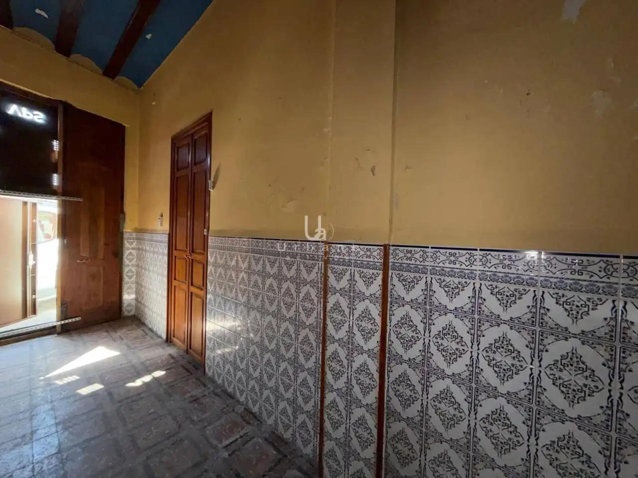 Flat for sale in Valencia  with Terrace and Alarm