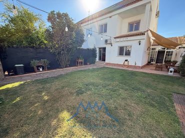 Maison mitoyenne avec balcon à vendre à Santa María  - Pío XII