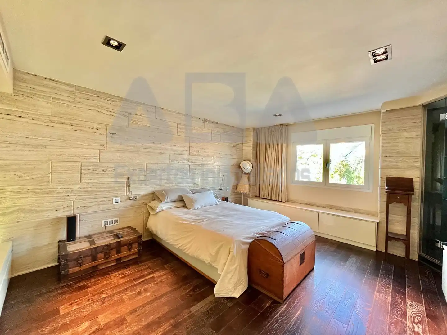 Bedroom of Houses for sale in Torrelodones  with Air Conditioner, Heating and Private garden