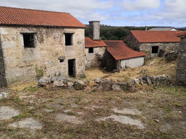 Casa in vendita a Lugar BAIO PEQUENO