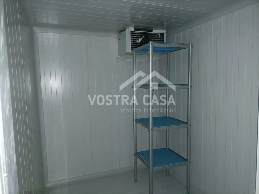 Local de lloguer en Ayora amb Aire condicionat