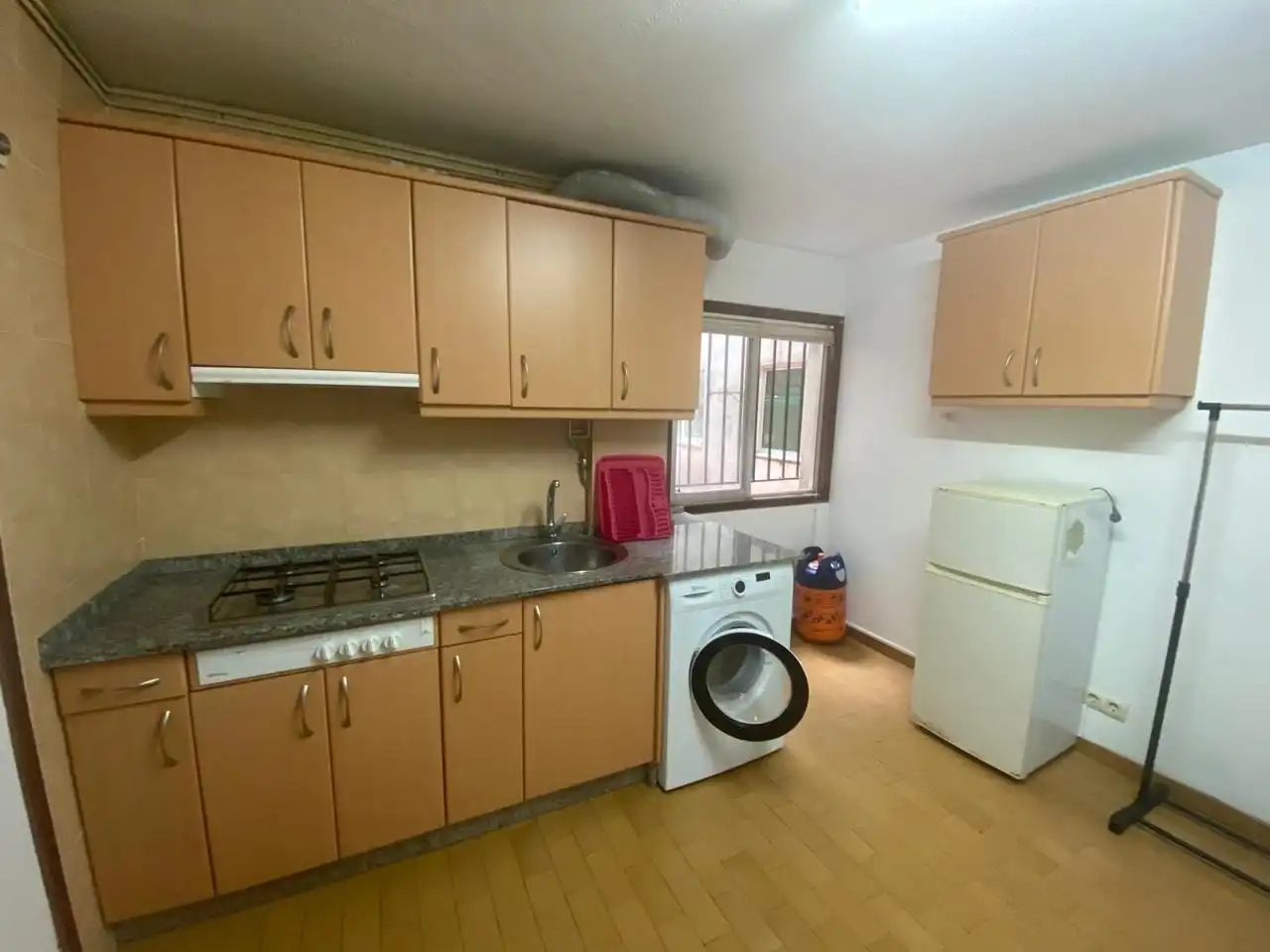 Kitchen of Flat for rent in Santiago de Compostela   with Furnished