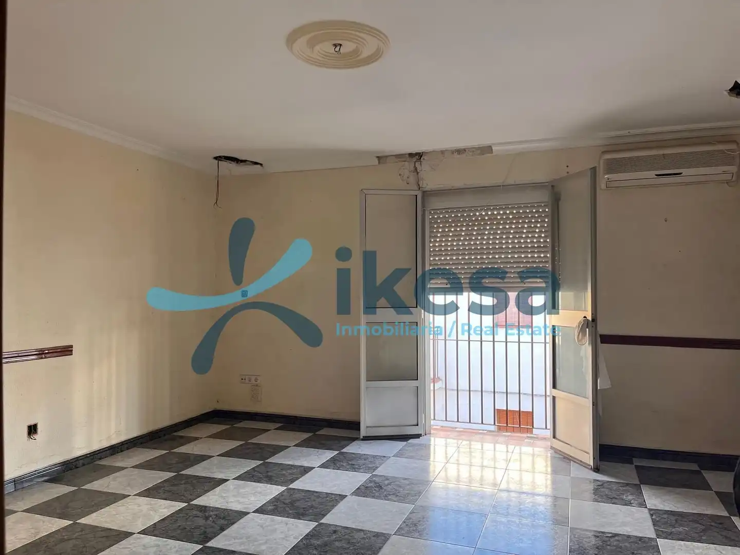 Flat for sale in Utrera  with Terrace