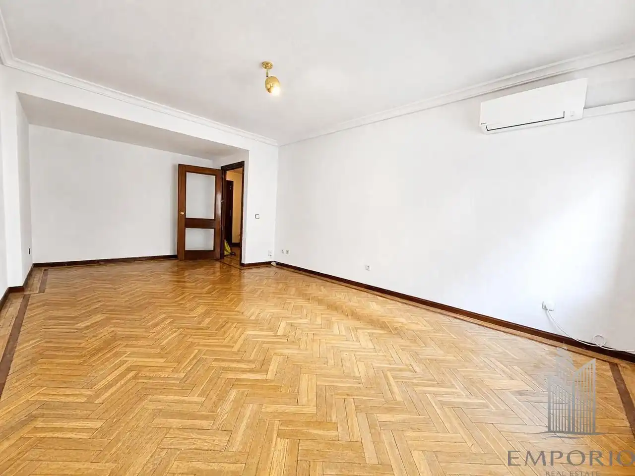 Sala de estar de Piso en venta en Madrid con Aire acondicionado, Calefacción y Parquet