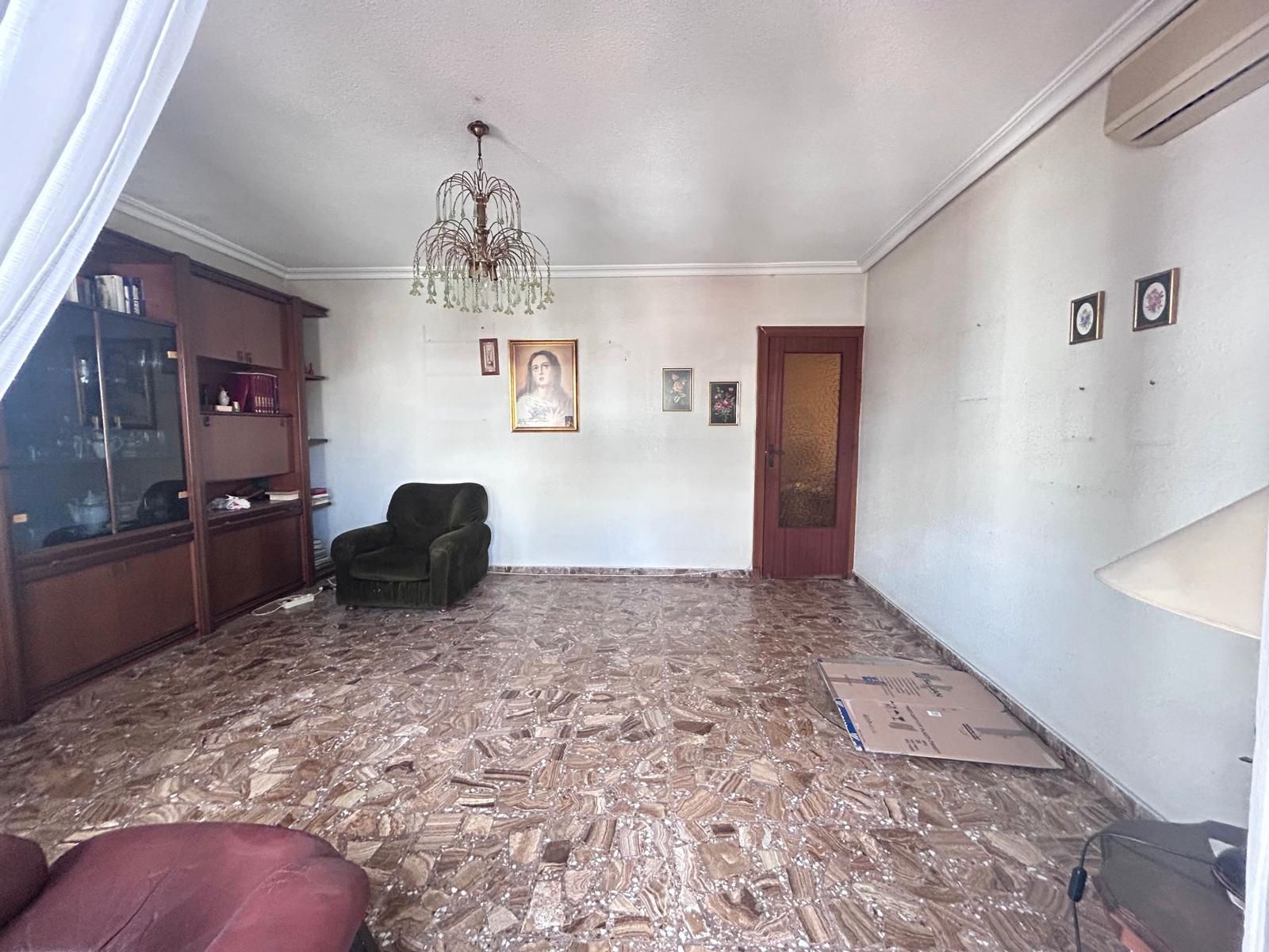Living room of Flat for sale in Dolores  with Storage room, Furnished and Washing machine