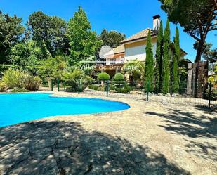 Vista exterior de Casa o xalet en venda en Galapagar amb Calefacció, Parquet i Terrassa