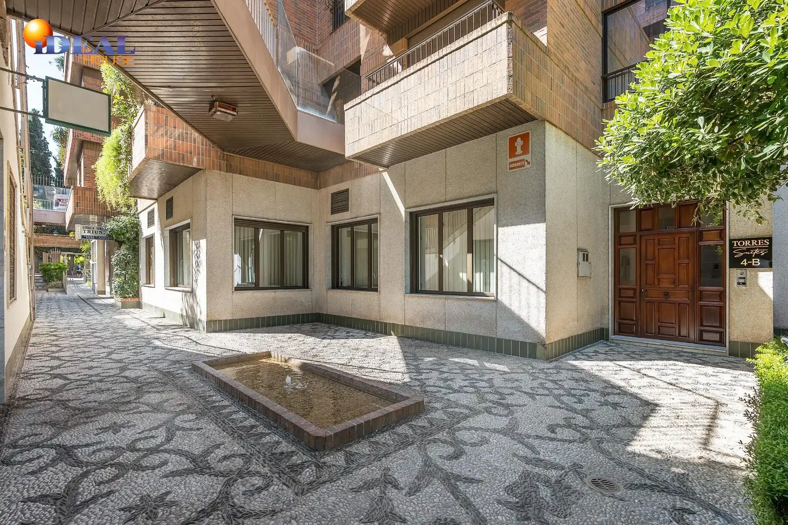 Bajo con piscina en venta en Beiro, imagen 2