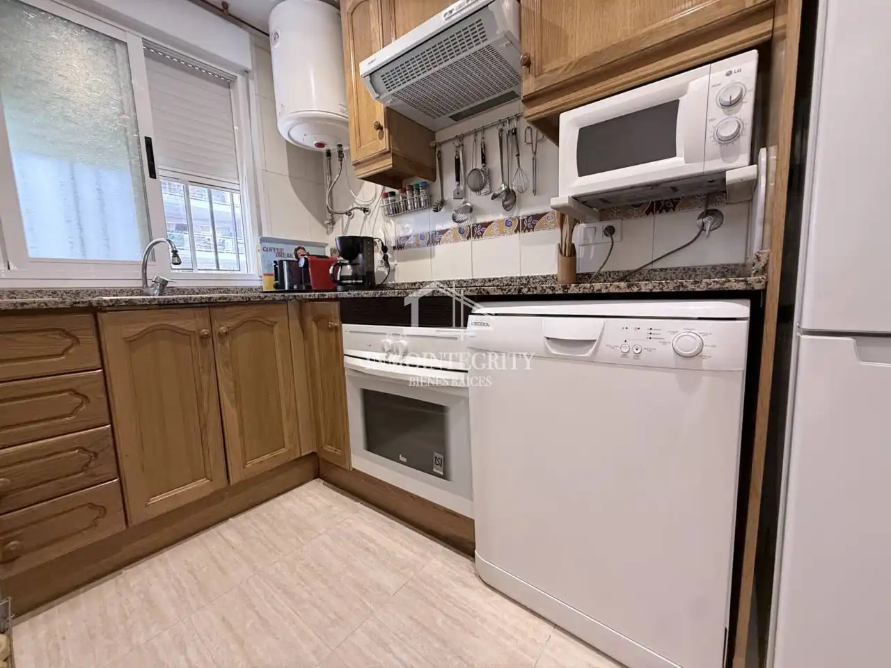 Cuina de Apartament en venda en Oropesa del Mar / Orpesa amb Aire condicionat, Terrassa i Moblat