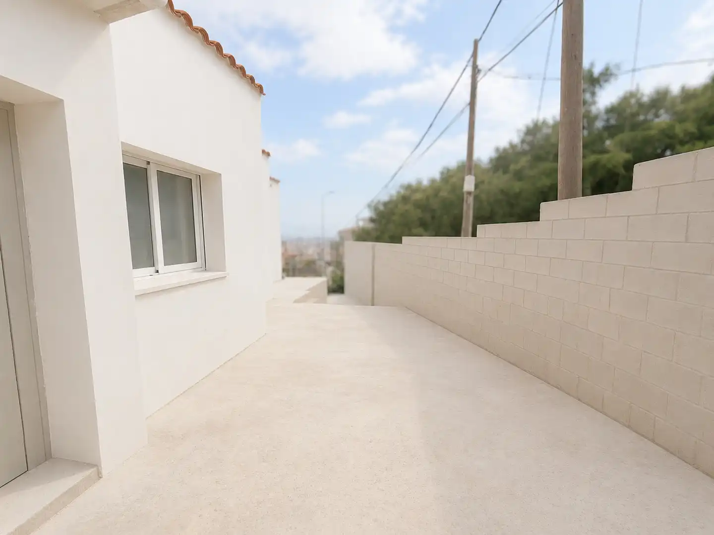 Terrace of Detached homes for sale in Santa Coloma de Gramenet  with Air Conditioner, Heating and Parquet flooring