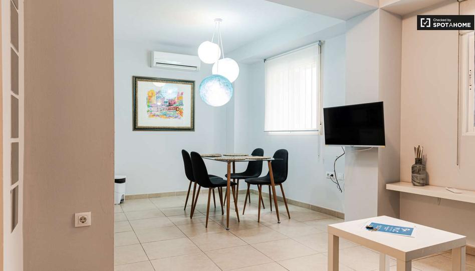 Photo 1 of Apartment to share in El Mercat, Valencia