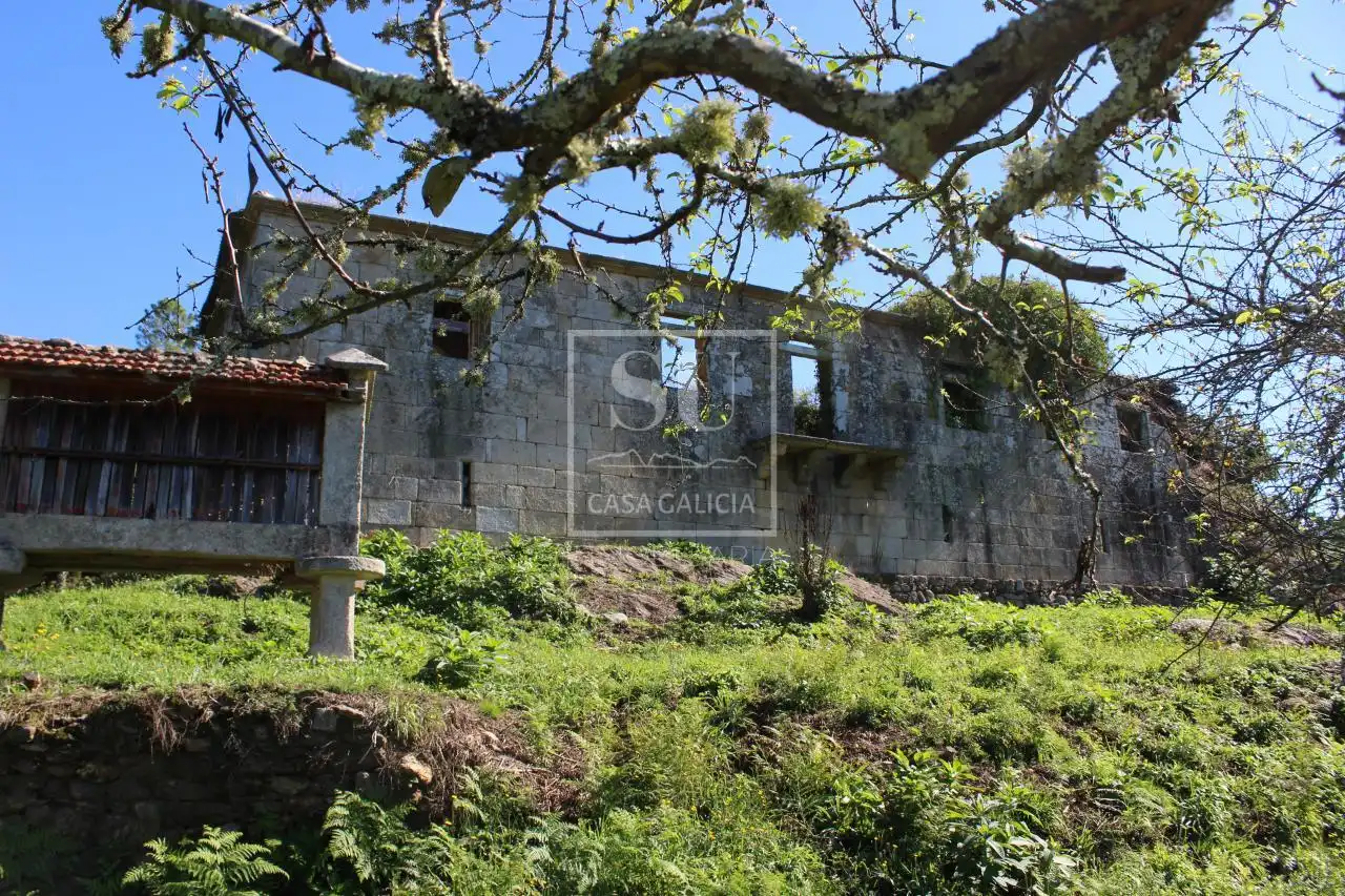 Casa rústica amb jardí en venda a As Neves, imagen 2