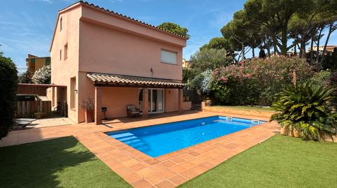 Foto 2 de Casa o xalet en venda a Carrer Ter, 9, Mont-ras, Girona