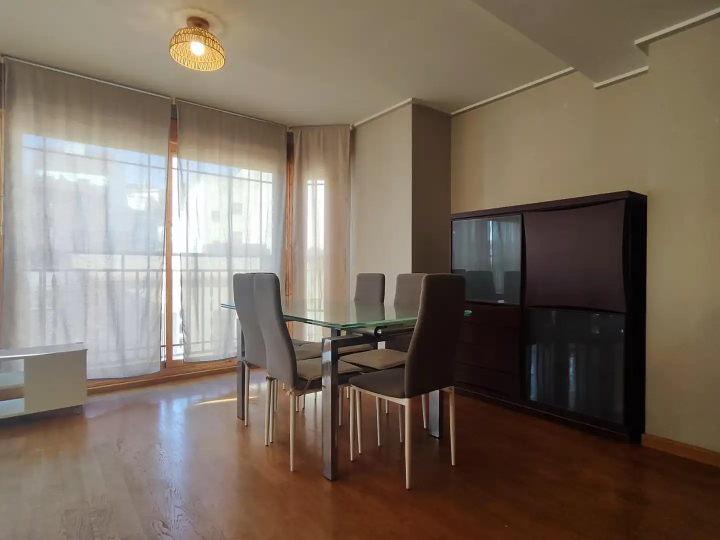 Menjador de Apartament en venda en Oropesa del Mar / Orpesa amb Aire condicionat, Parquet i Moblat