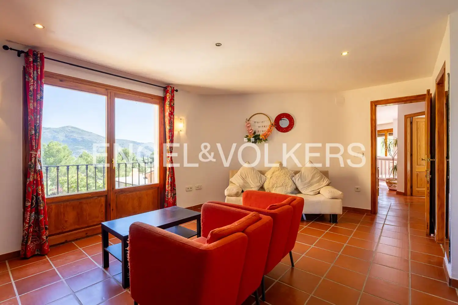 Sala de estar de Casa o chalet en venta en Xaló con Aire acondicionado, Calefacción y Jardín privado