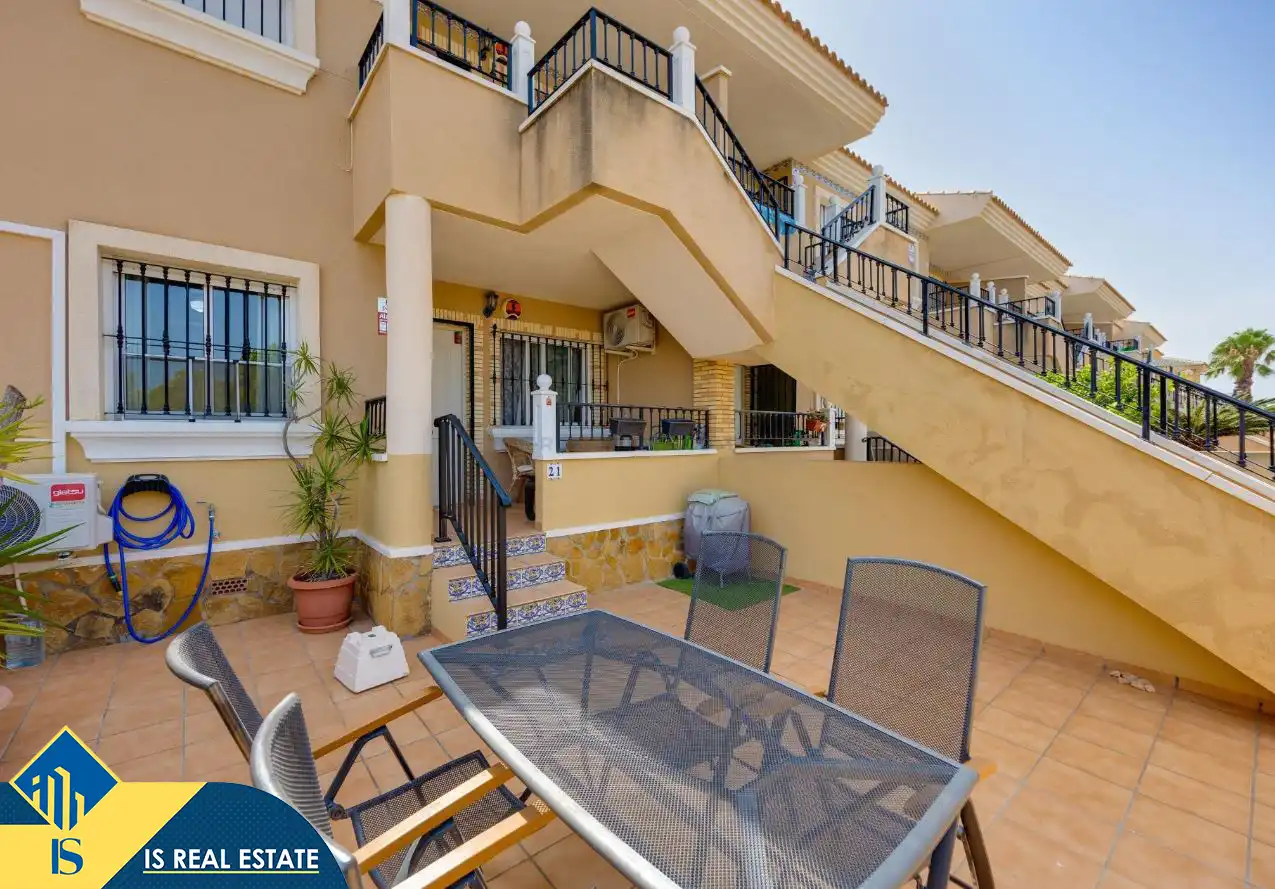 Bungalow con giardino in vendita a Orihuela Costa