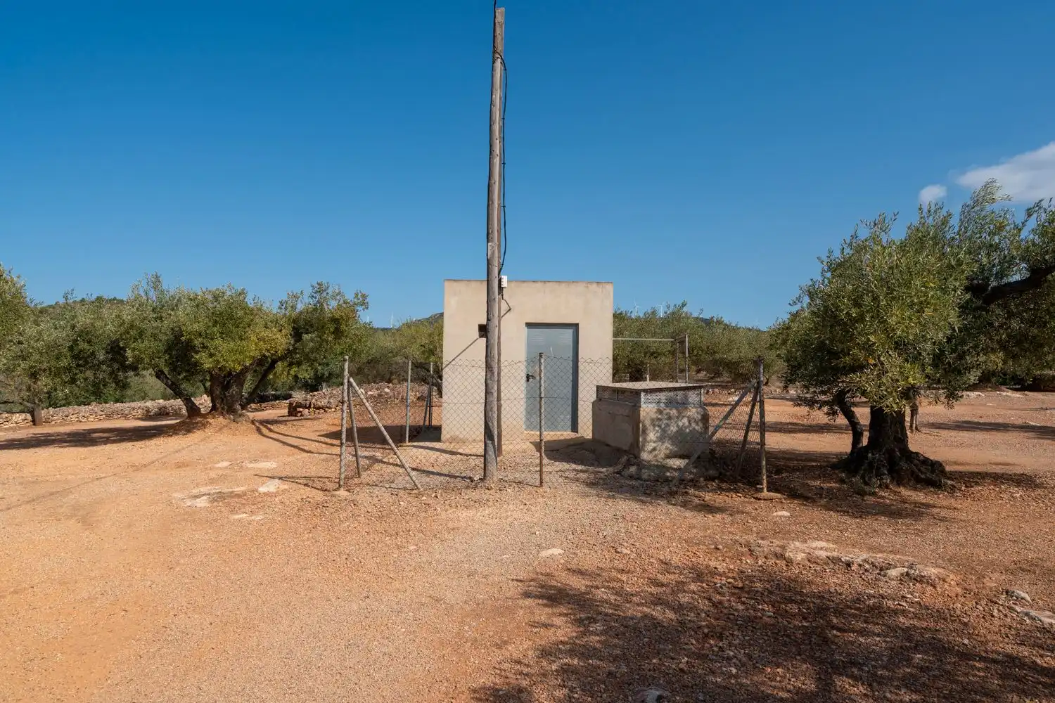 Country homes for sale in Camarles  with Storage room and Furnished