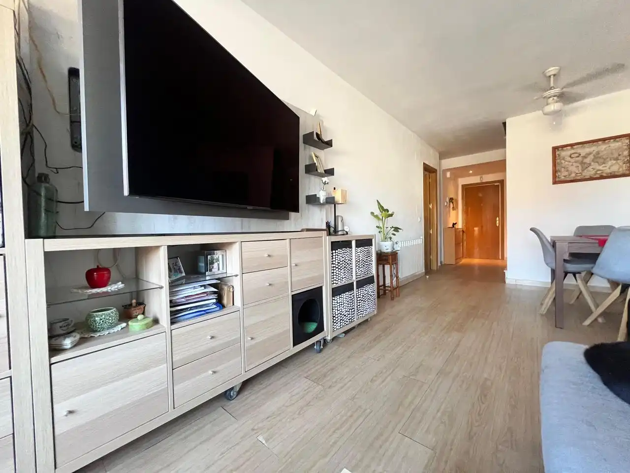 Sala de estar de Piso en venta en El Casar con Calefacción, Terraza y Balcón