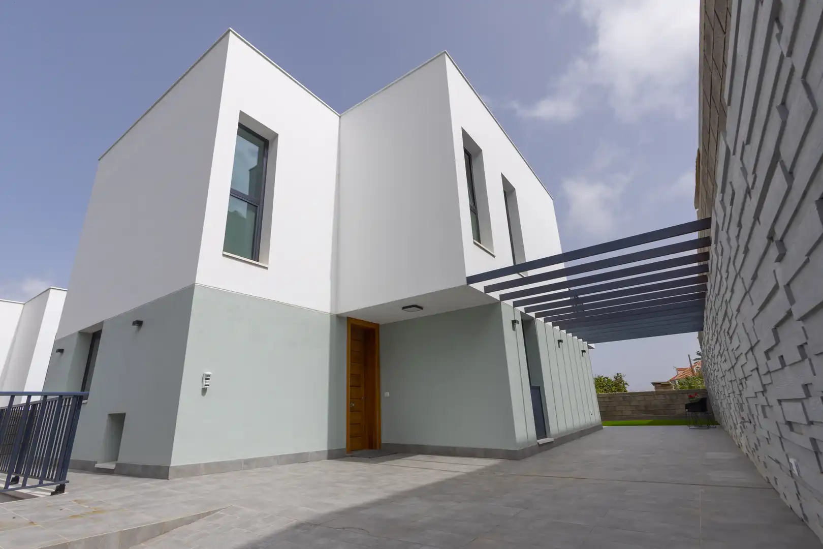 Außenansicht von Haus oder Chalet zum Verkauf in Los Realejos mit Privatgarten, Terrasse und Abstellraum