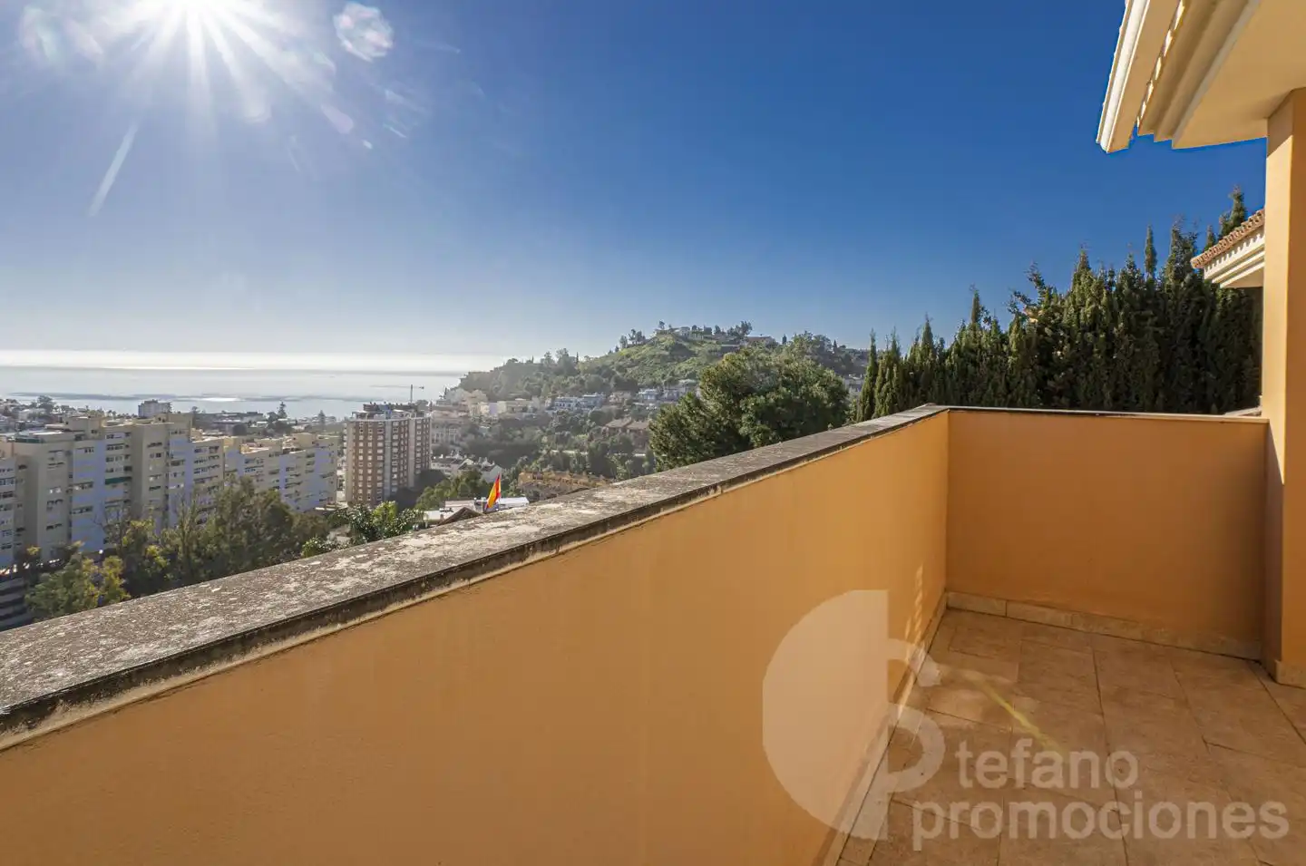 Exterior view of Houses for sale in Málaga  with Air Conditioner, Private garden and Terrace