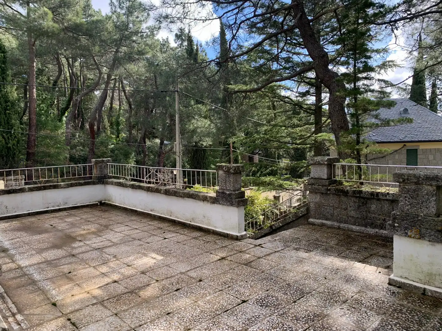 Garden of Houses for sale in San Lorenzo de El Escorial  with Terrace, Storage room and Swimming Pool