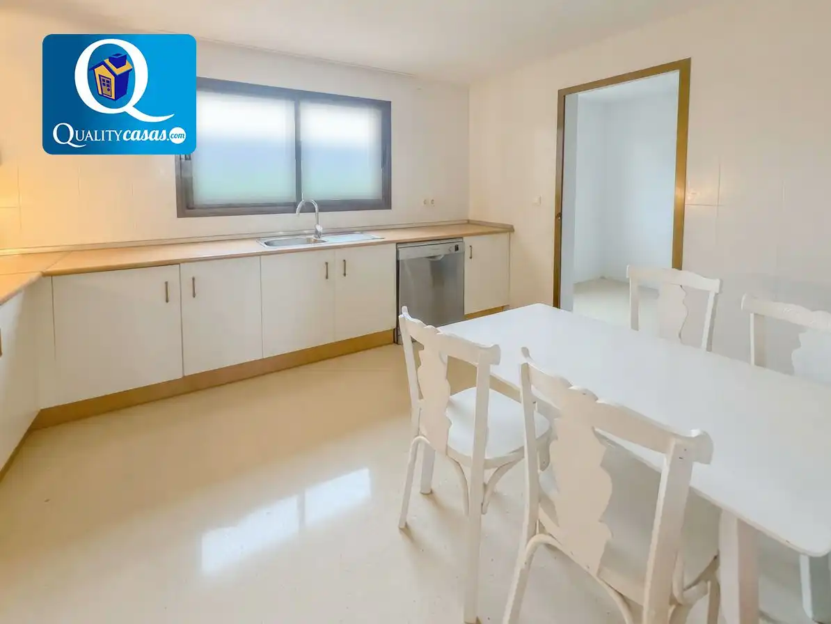 Flat with pool for sale in Playa de Poniente, imagen 6