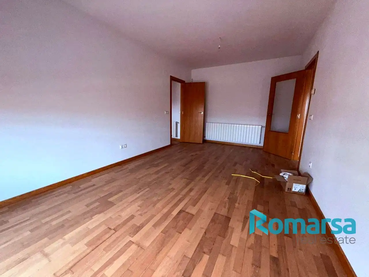Habitación de Piso en venta en Ávila con Calefacción, Parquet y Trastero