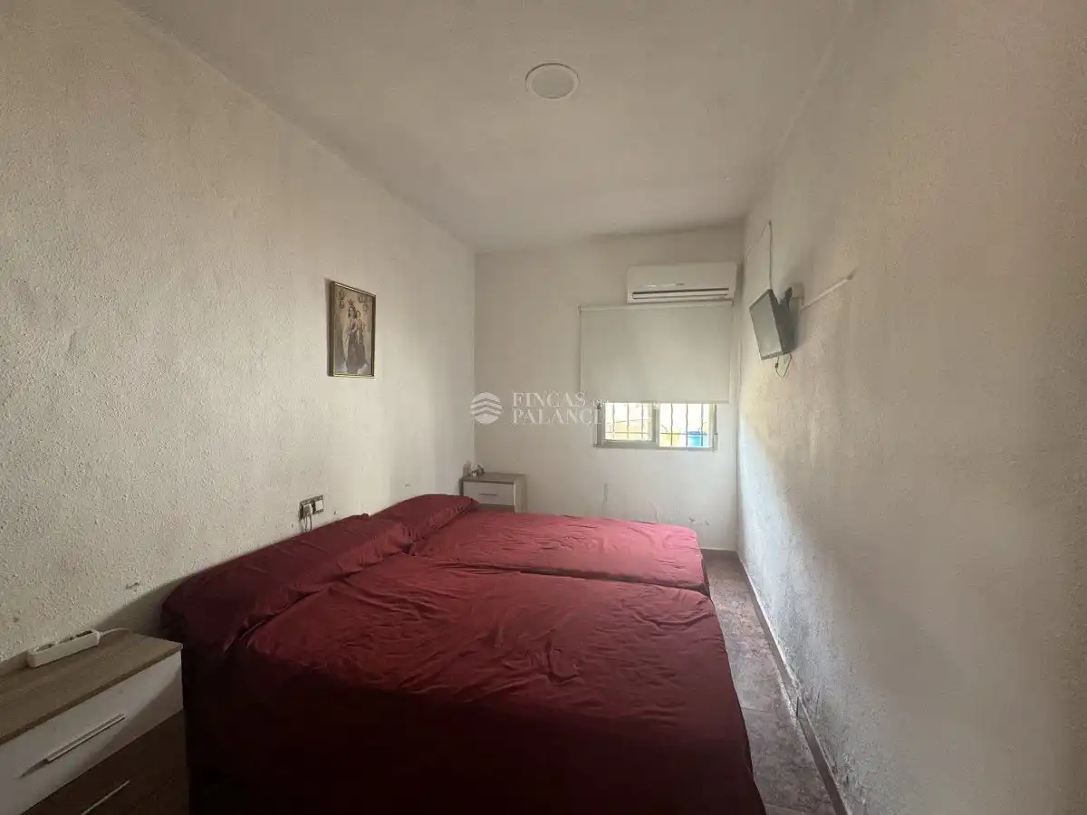 Schlafzimmer von Haus oder Chalet zum Verkauf in Estivella mit Klimaanlage, Heizung und Terrasse