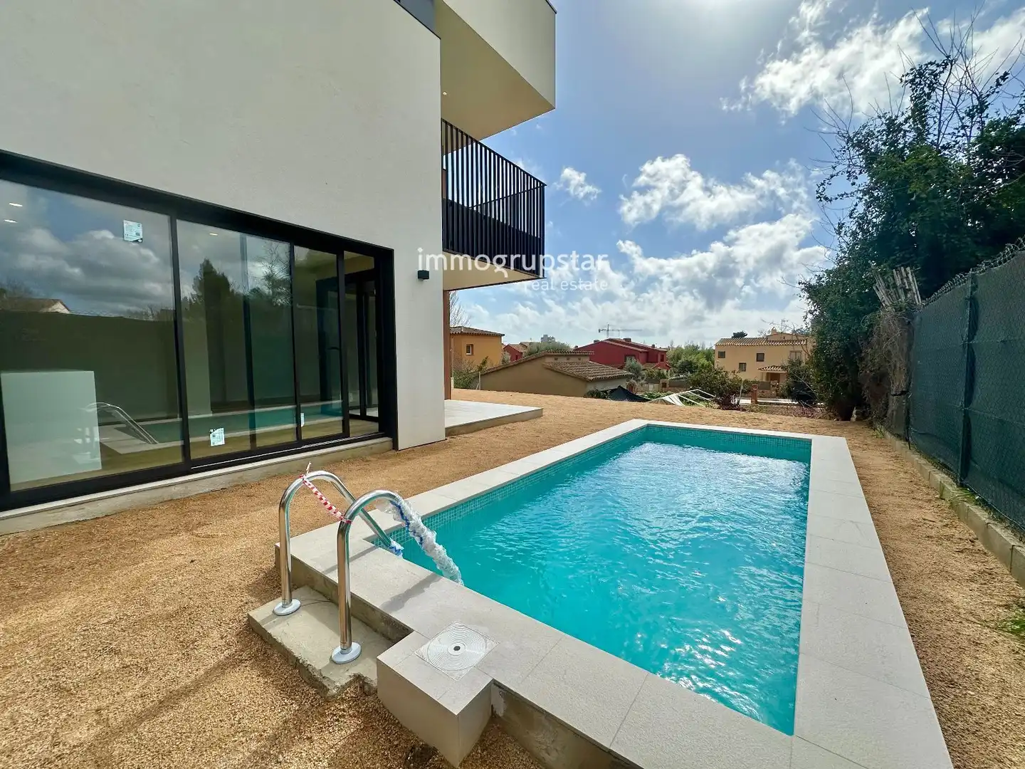Piscina de Casa adosada en venda en Palamós amb Aire condicionat, Calefacció i Terrassa