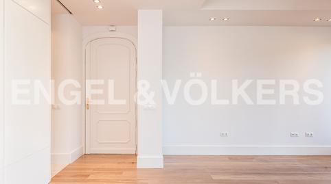 Foto 4 de Apartament de lloguer a Almagro, Madrid