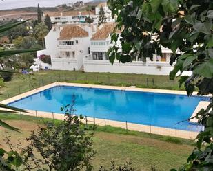 Swimming pool of Flat to rent in Mijas  with Terrace and Furnished