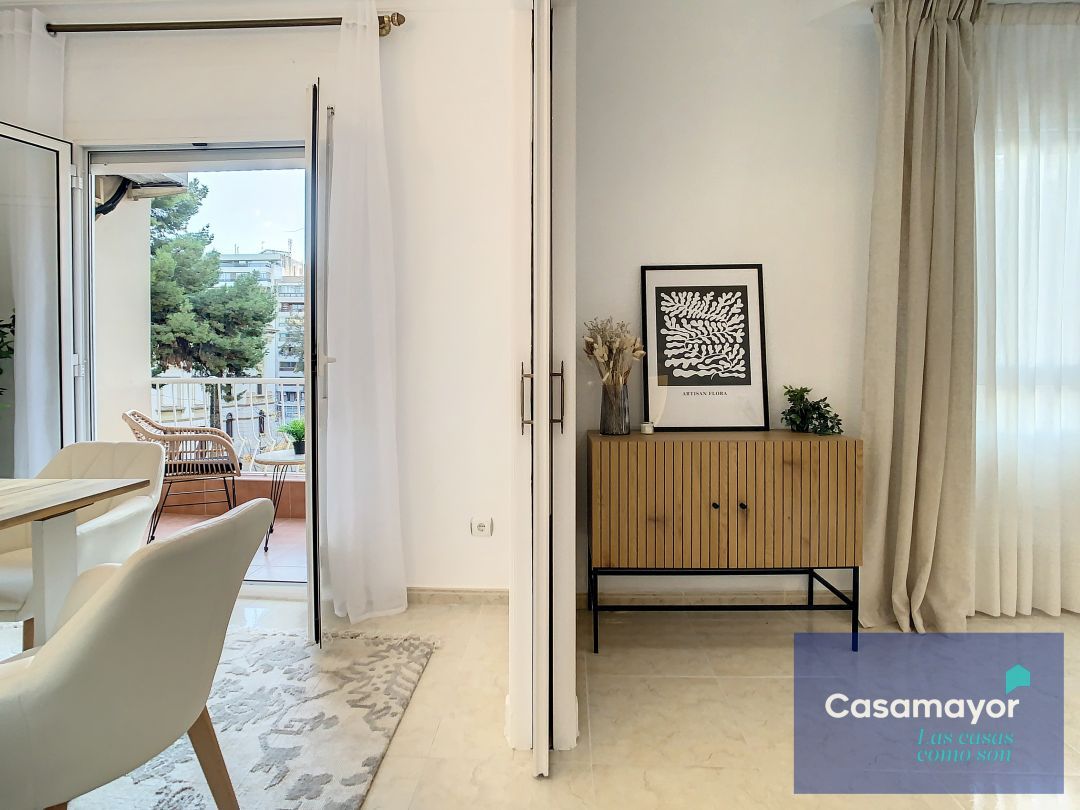 Pis de lloguer a Carrer del Tucuman, Ensanche - Diputación