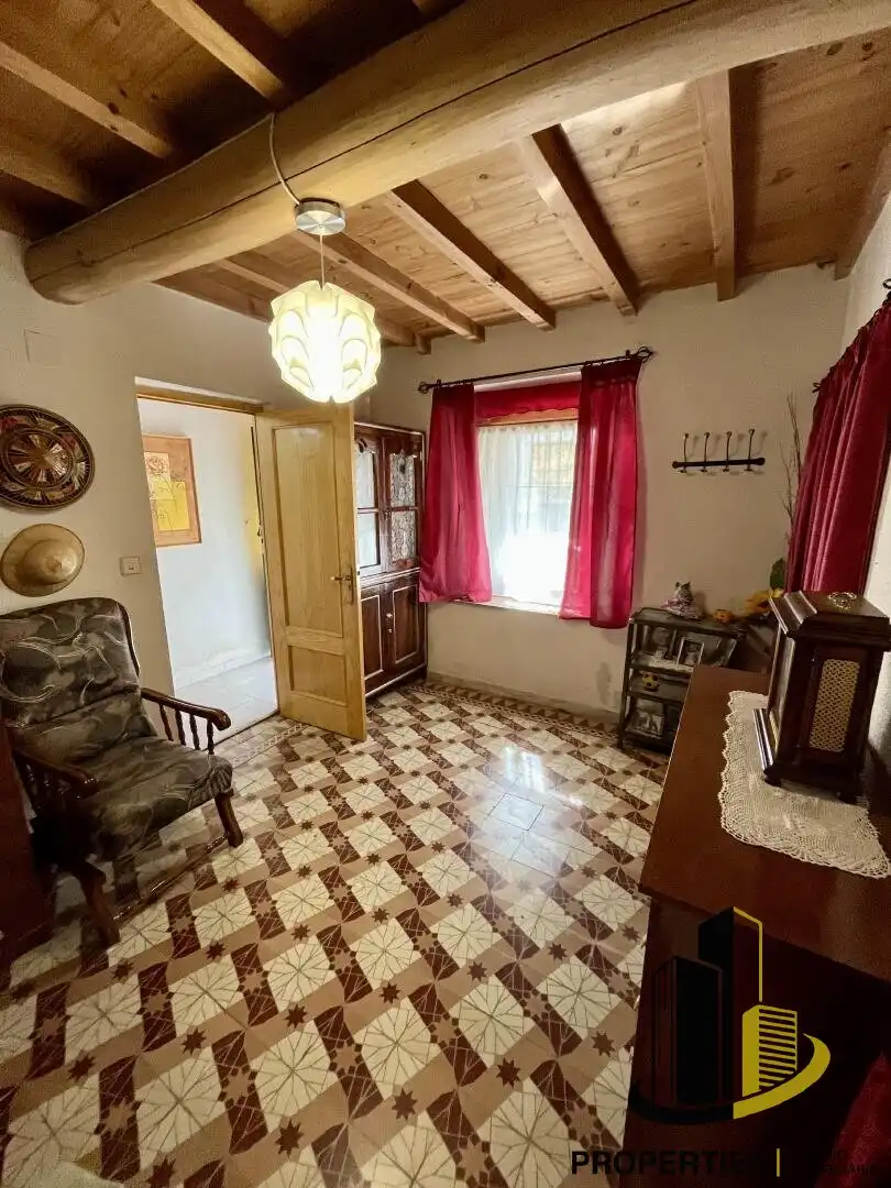Houses for sale in La Tala