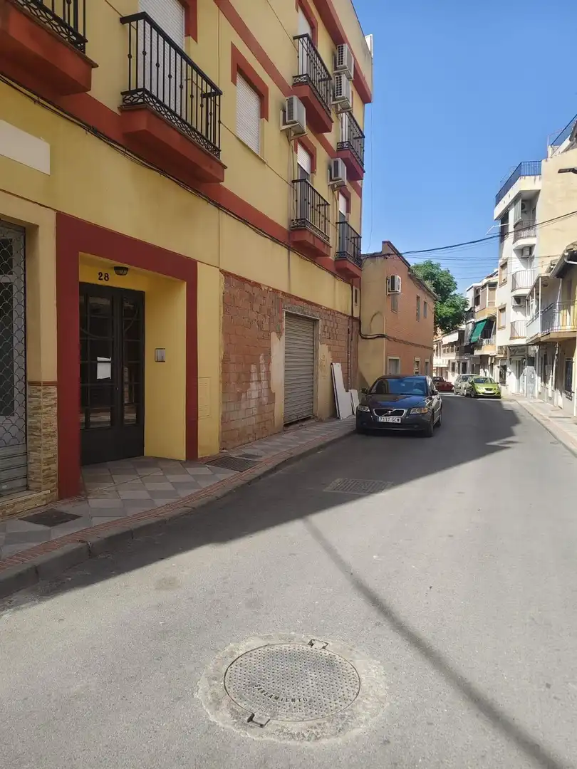 Local commercial à vendre à Calle Calle Doctor Jiménez Rueda