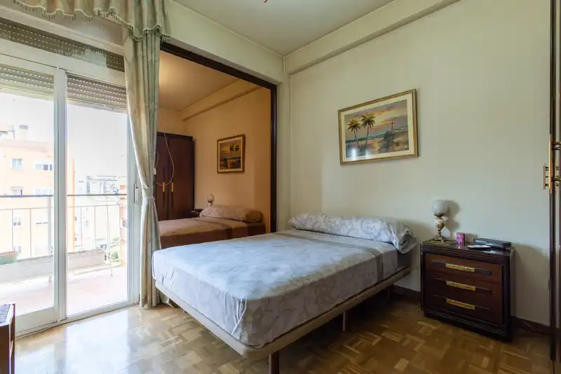 Bedroom of Flat for sale in Madrid  with Air Conditioner, Heating and Terrace