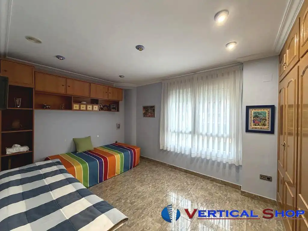 Habitación de Casa o chalet en venta en Villena con Aire acondicionado, Calefacción y Terraza