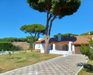 Jardí de Casa o xalet en venda en Chiclana de la Frontera amb Aire condicionat, Jardí privat i Terrassa