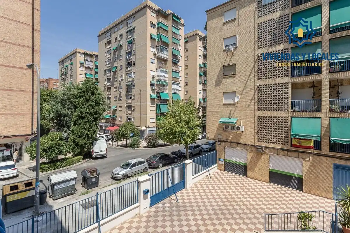 Exterior view of Flat for sale in Granada  with Heating and Terrace