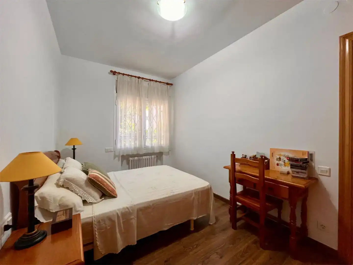 Habitación de Casa o chalet en venta en Begues con Aire acondicionado, Piscina y Balcón
