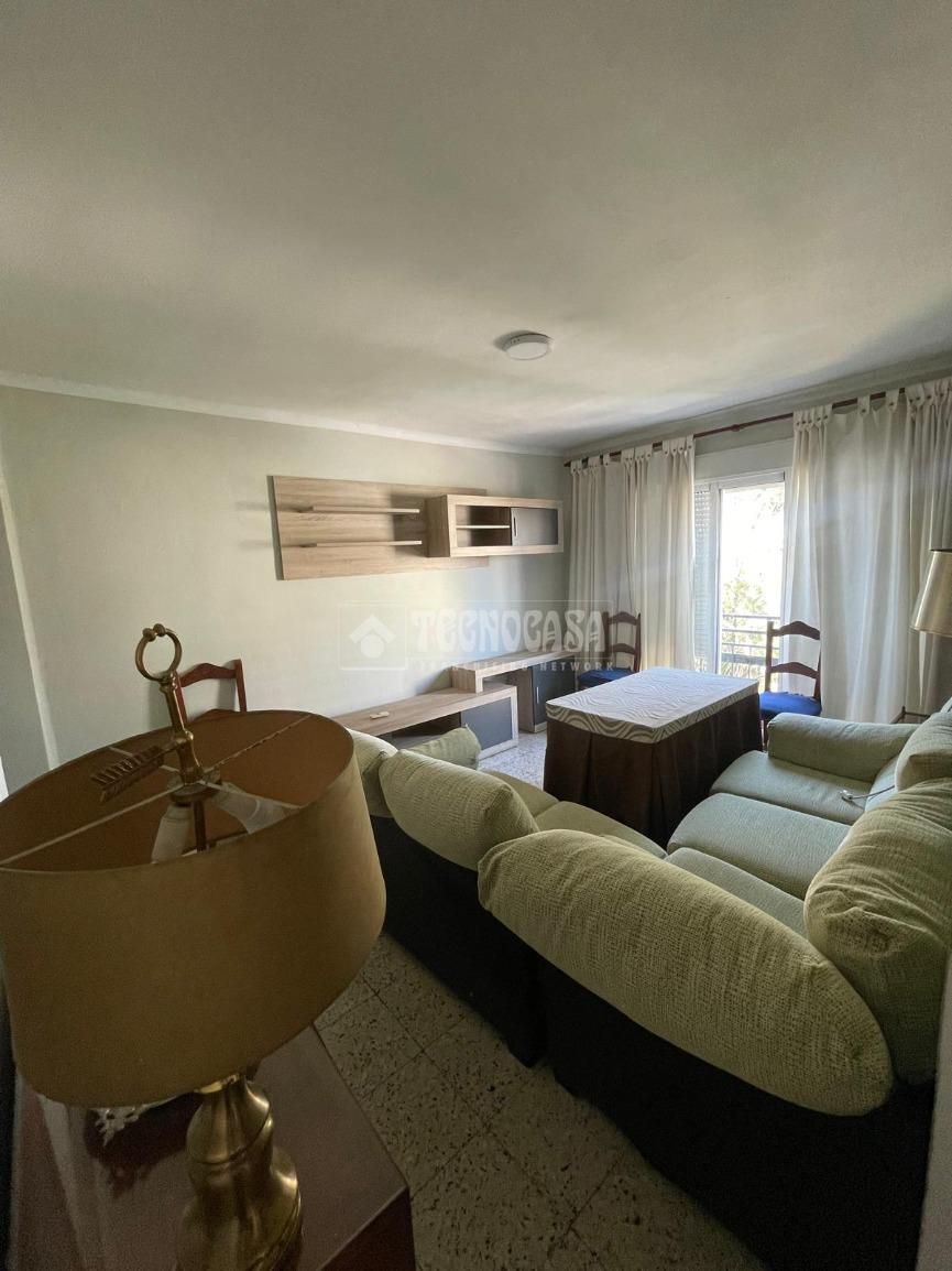 Sala de estar de Piso en venta en  Sevilla Capital con Aire acondicionado