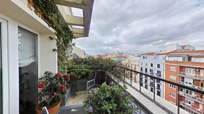 Terrace of Attic for sale in  Madrid Capital  with Air Conditioner, Heating and Private garden