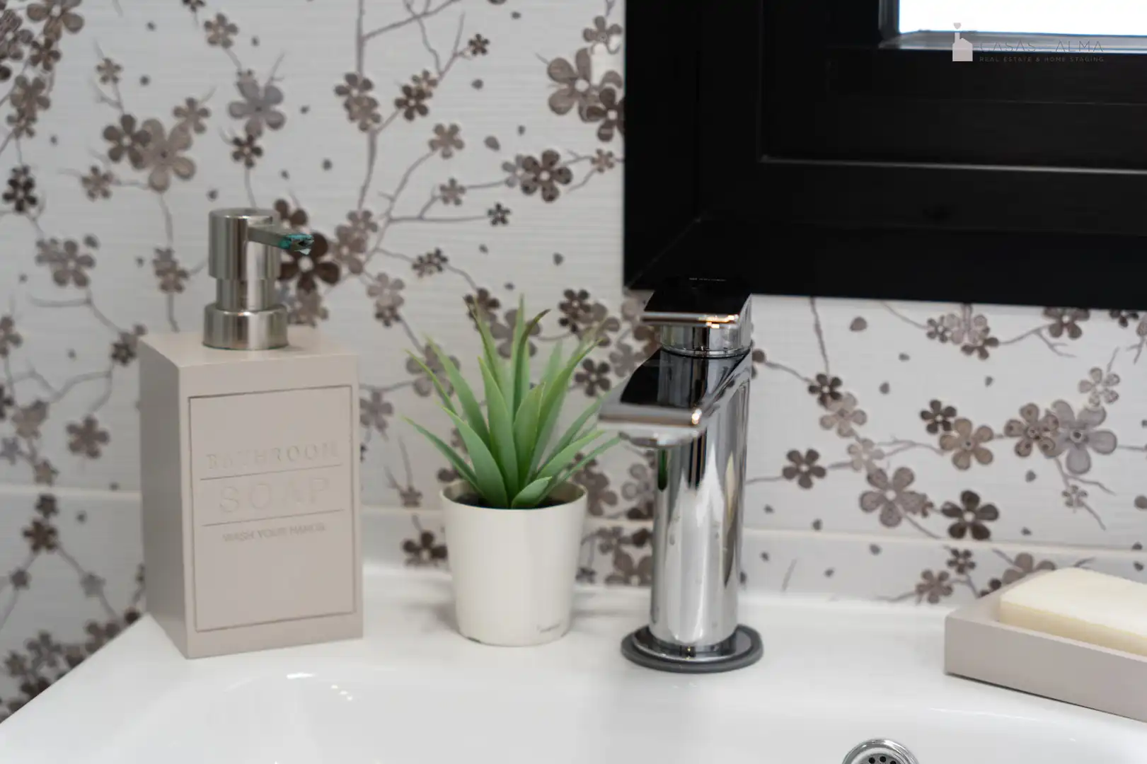 Badezimmer von Einfamilien-Reihenhaus zum Verkauf in Las Palmas de Gran Canaria mit Klimaanlage, Terrasse und Abstellraum