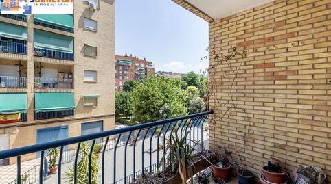 Foto 3 de Piso en venta en Cervantes, Granada Capital