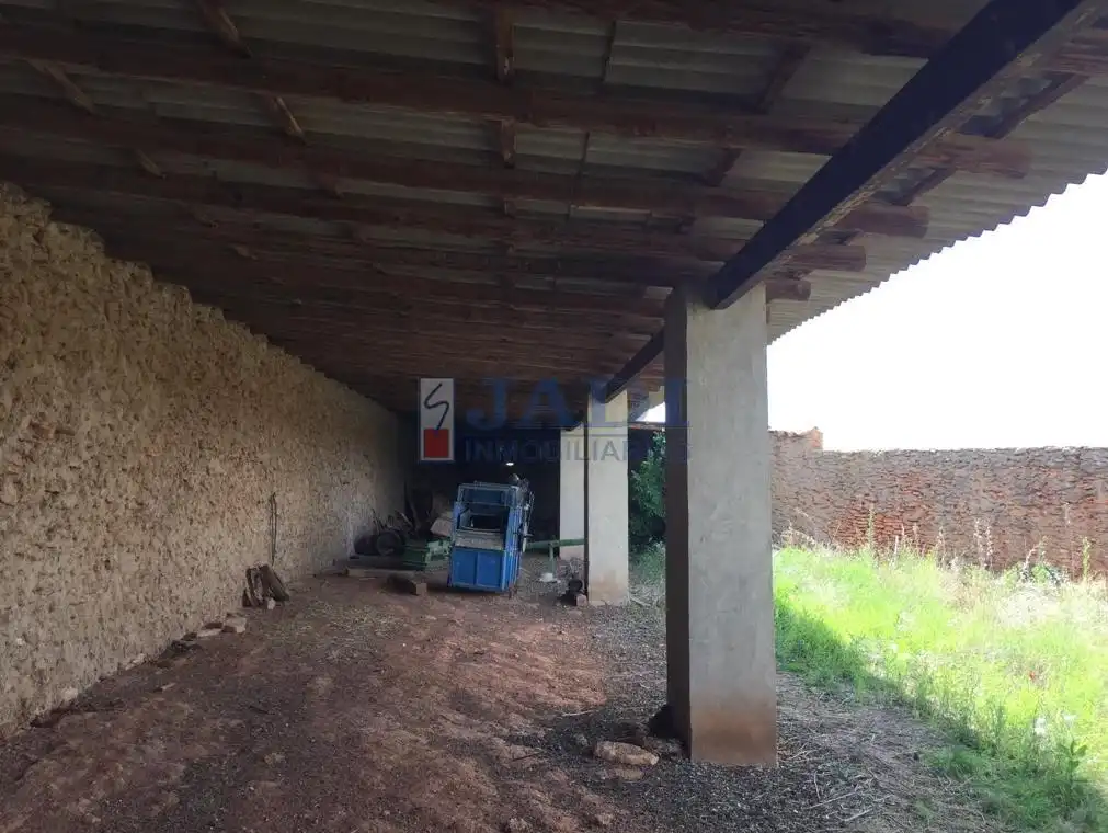 Finca rústica en venta en Alcubillas