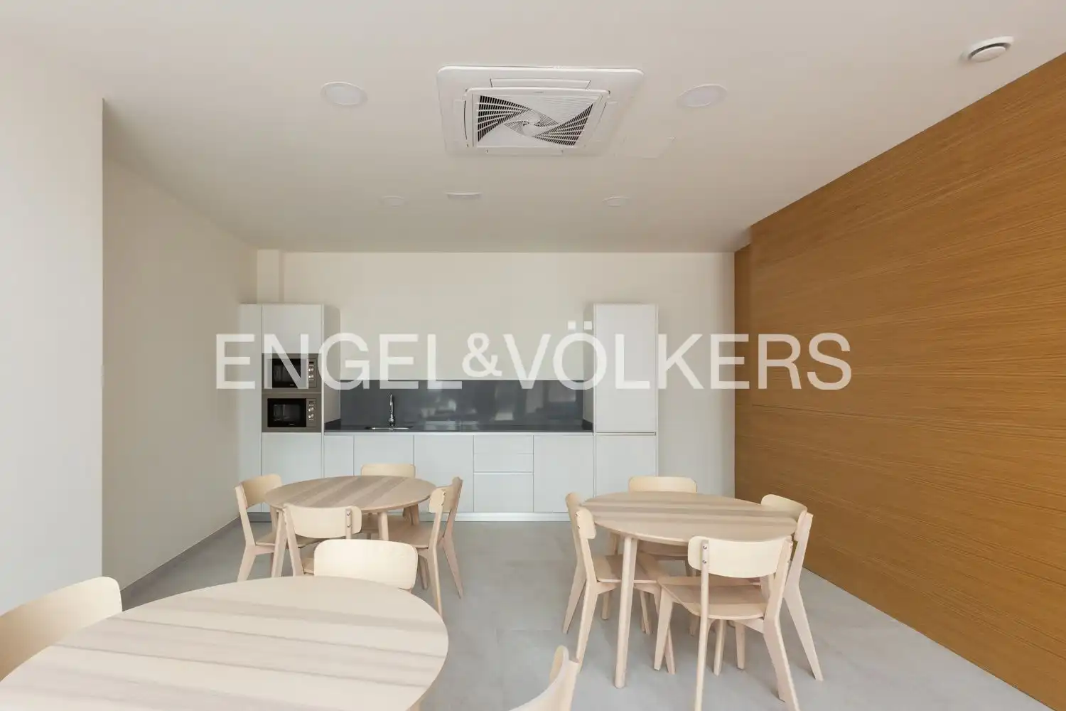 Kitchen of Flat for rent in Valencia  with Air Conditioner, Heating and Parquet flooring