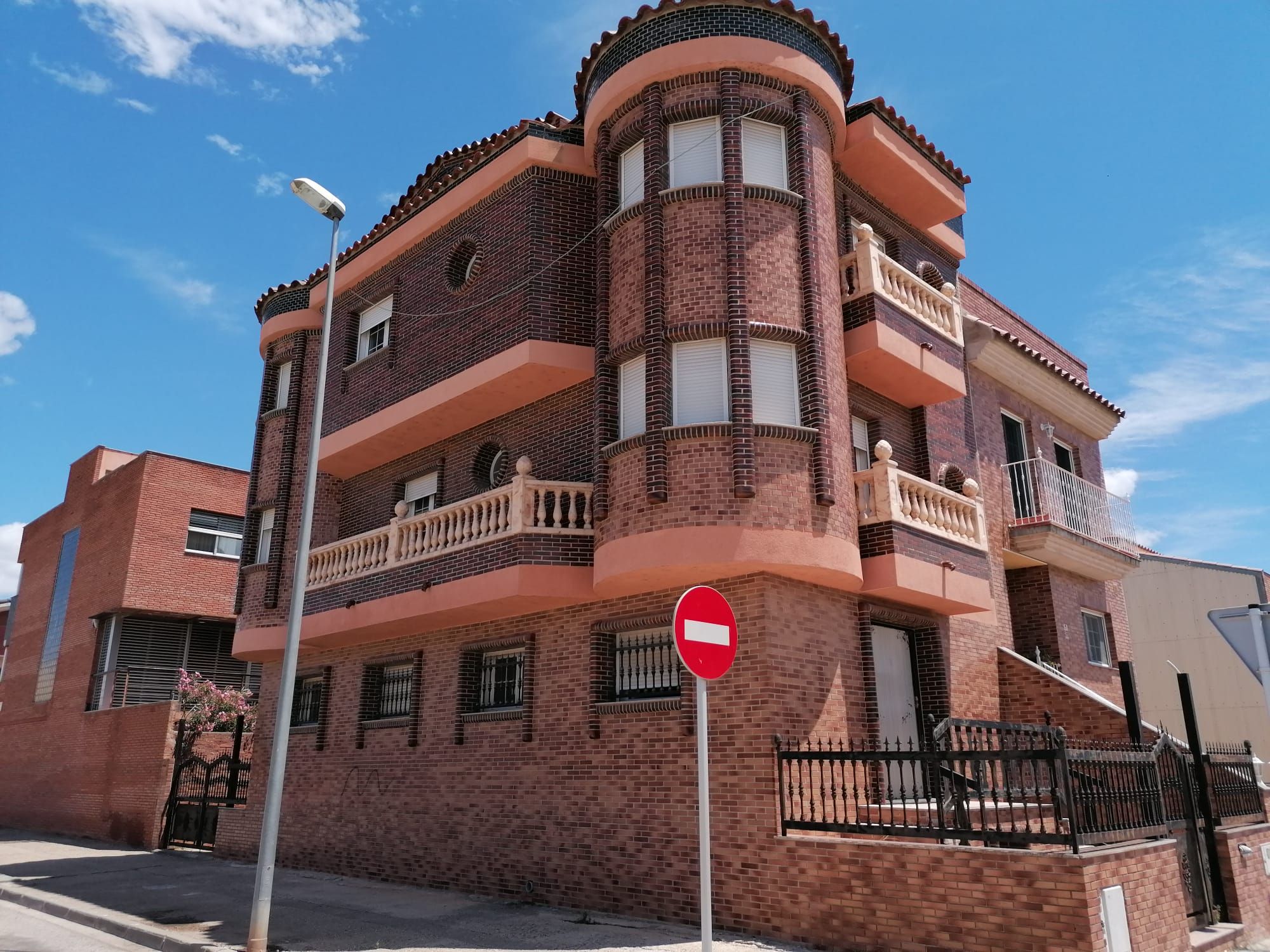 Vista exterior de Casa adosada en venda en Amposta