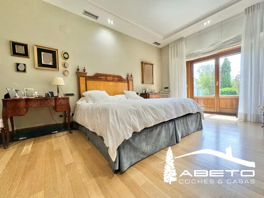 Habitación de Casa o chalet en venta en Madrid