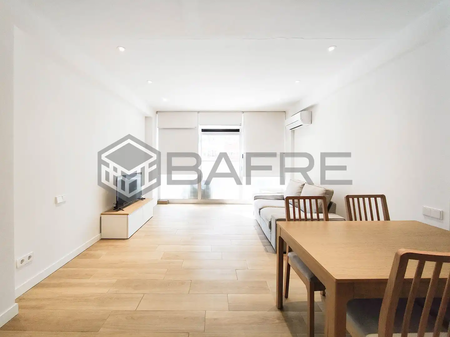 Flat for rent in Calle Doctor Esquerdo, Estrella