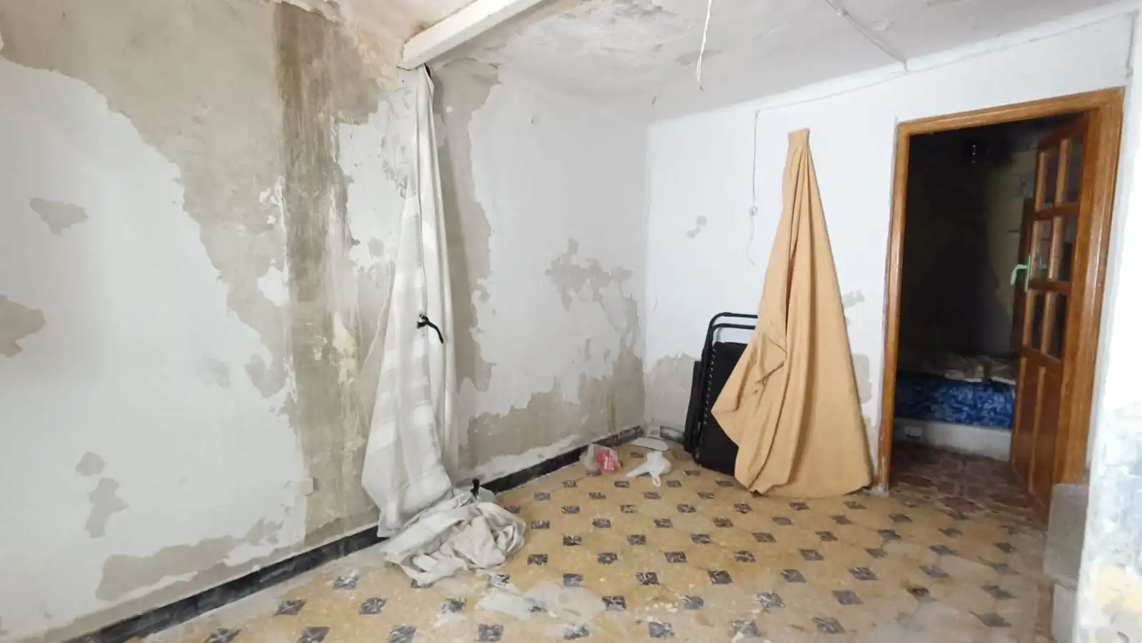 Detached homes for sale in Baza  with Terrace and Balcony