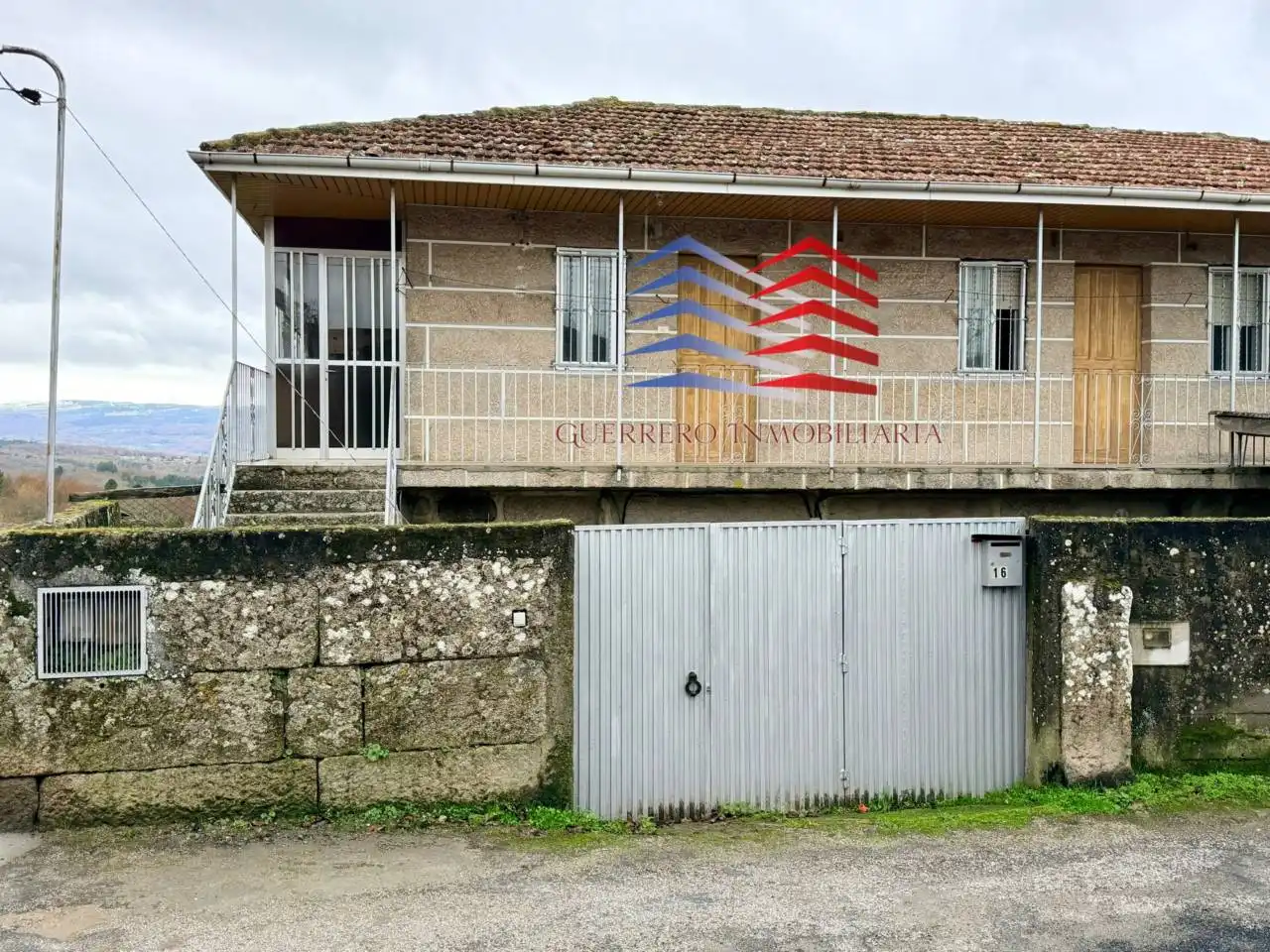 Vista exterior de Casa o chalet en venta en A Bola  con Jardín privado, Trastero y Balcón