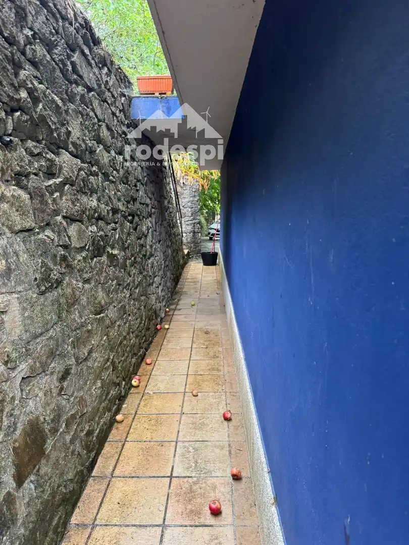 Außenansicht von Haus oder Chalet zum Verkauf in Sanxenxo mit Heizung, Abstellraum und Möbliert